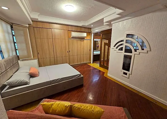 Hotel Gateway - Near Naia Airport 2*